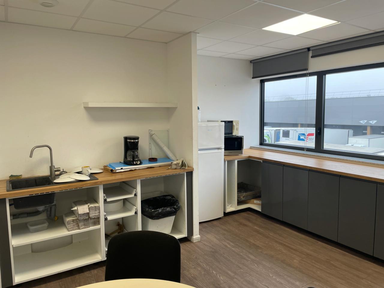 Entrepôt classe c Bruges 6517m² Location entrepôt classe c Bruges Gironde OLLOG2427344 6
